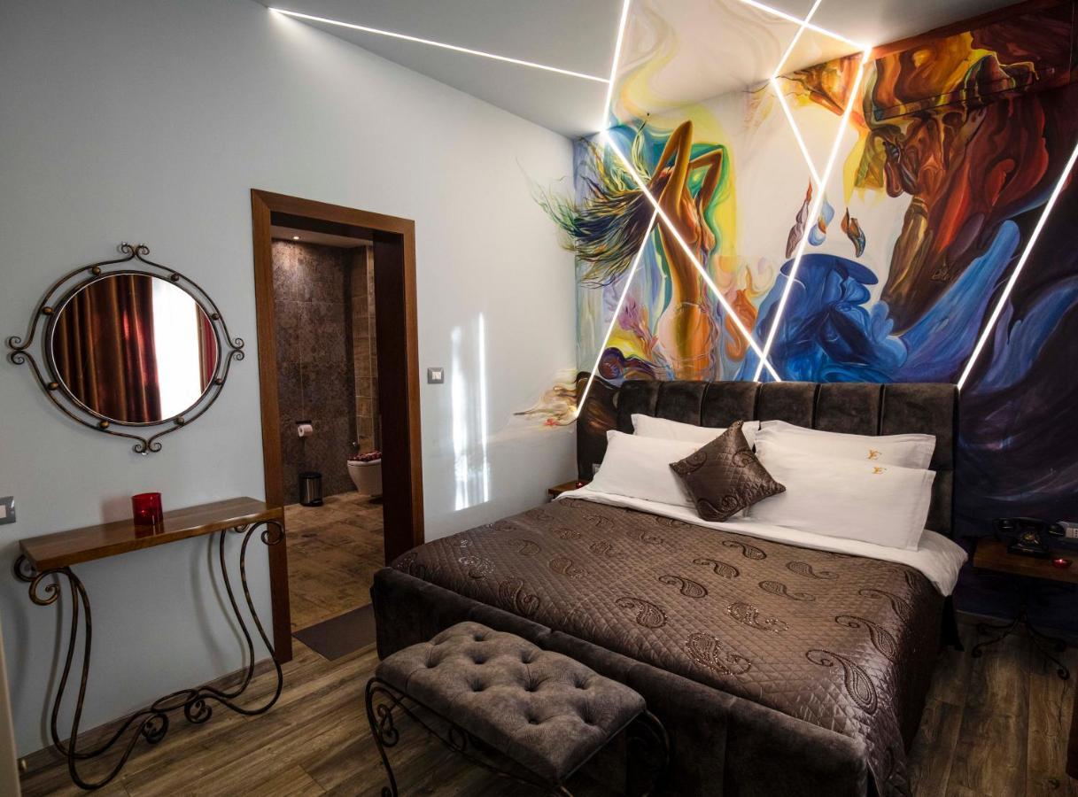 Vila Eden Boutique Hotel Korce Pokoj fotografie