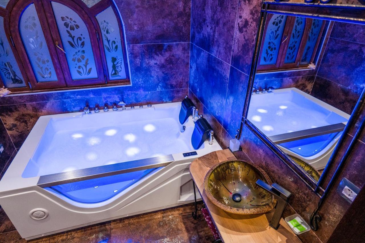Vila Eden Boutique Hotel Korce Exteriér fotografie