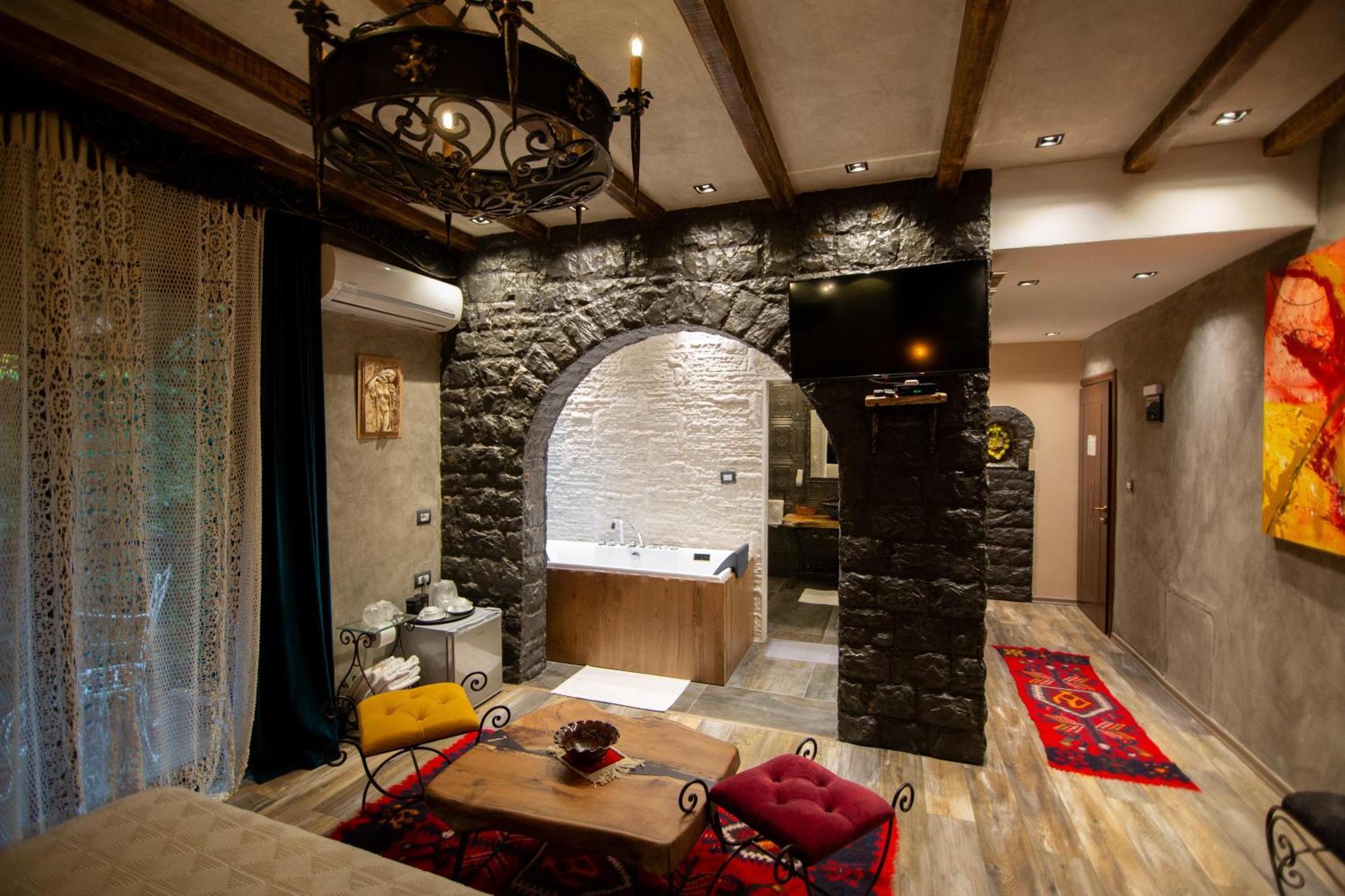 Vila Eden Boutique Hotel Korce Exteriér fotografie