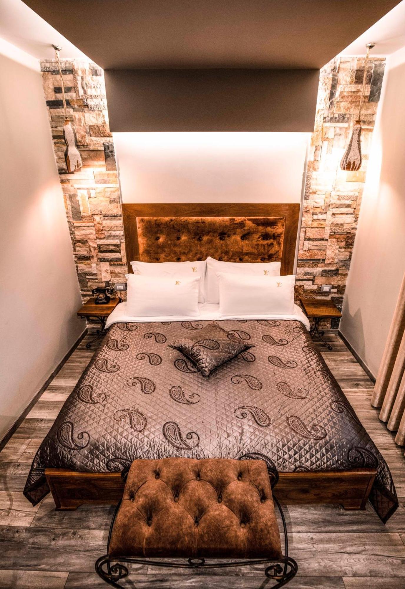 Vila Eden Boutique Hotel Korce Pokoj fotografie
