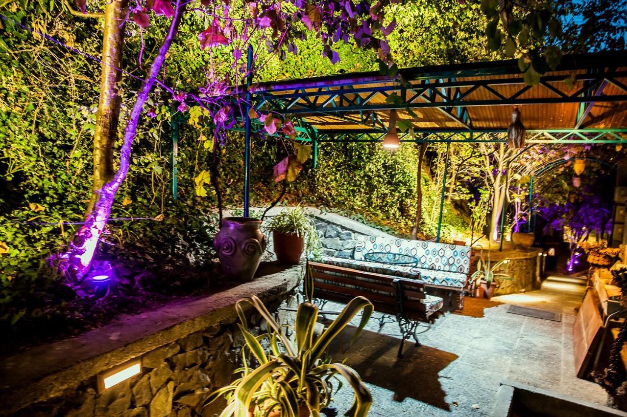 Vila Eden Boutique Hotel Korce Exteriér fotografie